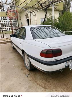 اوبل أوميغا